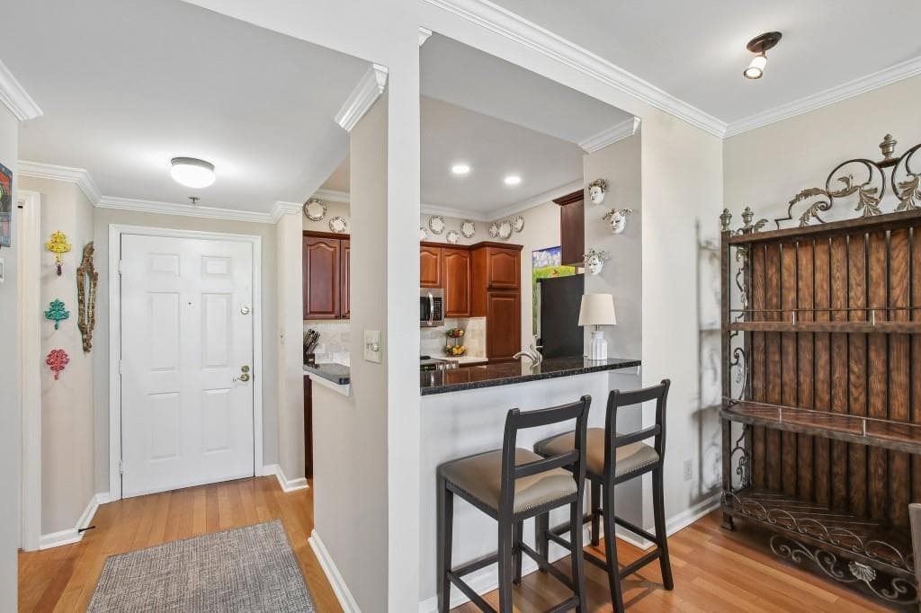 1 bedroom, 1 bathroom, 820 sq ft condominium for sale at 2512 River Green Drive, Atlanta, GA 30327 — photo 8