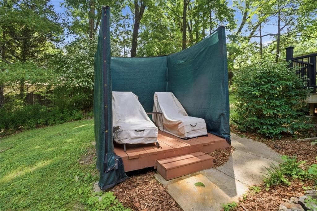 3 bedroom, 2 bathroom, 1,468 sq ft single family residence for sale at 1004 W Lewis Street, Rossville, GA 30741 — photo 9