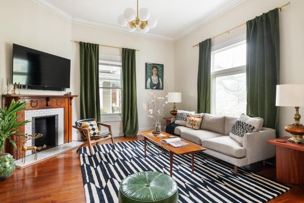 3 bedroom, 3 bathroom, 2,098 sq ft single family residence for rent at 307 Georgia Avenue, Atlanta, GA 30312 for $6,500 a month — photo 4