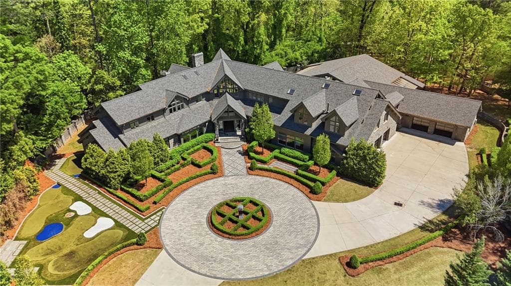 6 bedroom, 12 bathroom, 14,279 sq ft single family residence for sale at 2883 W Roxboro Road, Atlanta, GA 30324 — photo 2