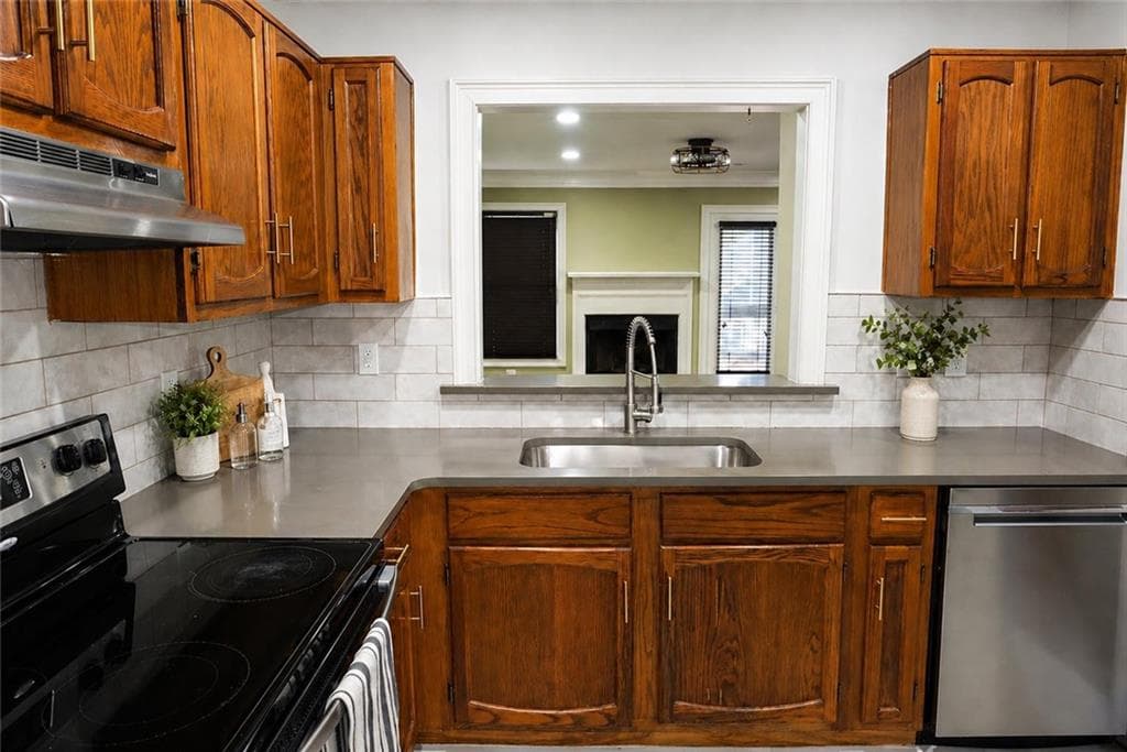 2 bedroom, 3 bathroom, 1,286 sq ft townhouse for sale at 101 Oakmont Lane, Norcross, GA 30093 — photo 9