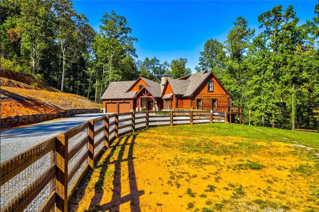 4 bedroom, 5 bathroom single family residence for rent at 380 Biguns Boulevard, Talking Rock, GA 30175 for $5,500 a month — photo 6