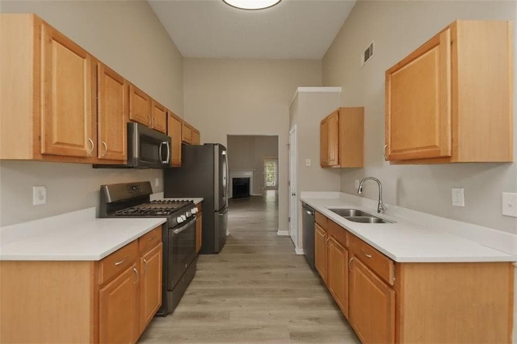 4 bedroom, 3 bathroom, 1,716 sq ft single family residence under contract at 3687 Gray Birch Drive, Decatur, GA 30034 — photo 9