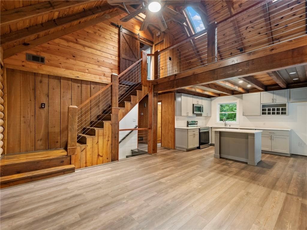 4 bedroom, 3 bathroom, 1,926 sq ft single family residence under contract at 2885 Callie Still Road, Lawrenceville, GA 30045 — photo 5