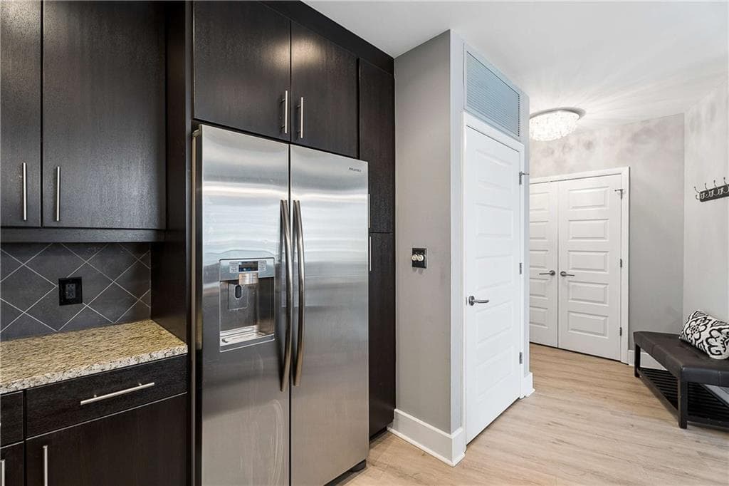 1 bedroom, 1 bathroom, 789 sq ft condominium for sale at 1080 Peachtree Street 1213, Atlanta, GA 30309 — photo 8