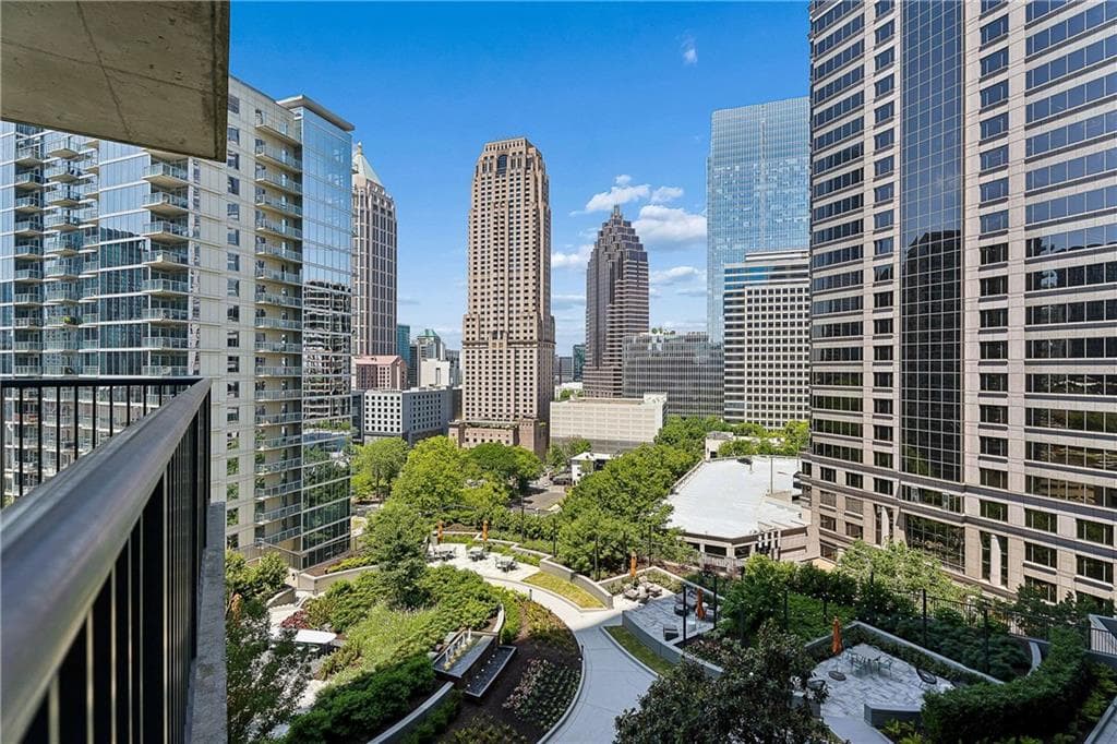 1 bedroom, 1 bathroom, 789 sq ft condominium for sale at 1080 Peachtree Street 1213, Atlanta, GA 30309