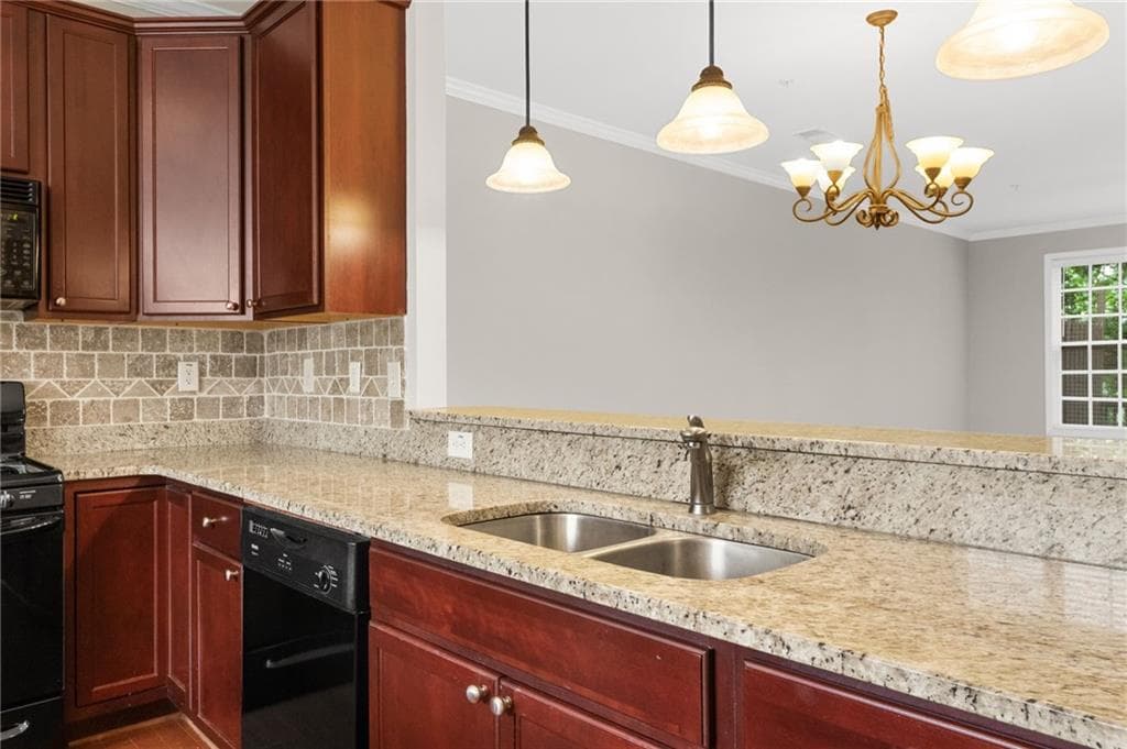 3 bedroom, 4 bathroom, 2,258 sq ft townhouse for sale at 404 Williamson Street 10, Marietta, GA 30060 — photo 5