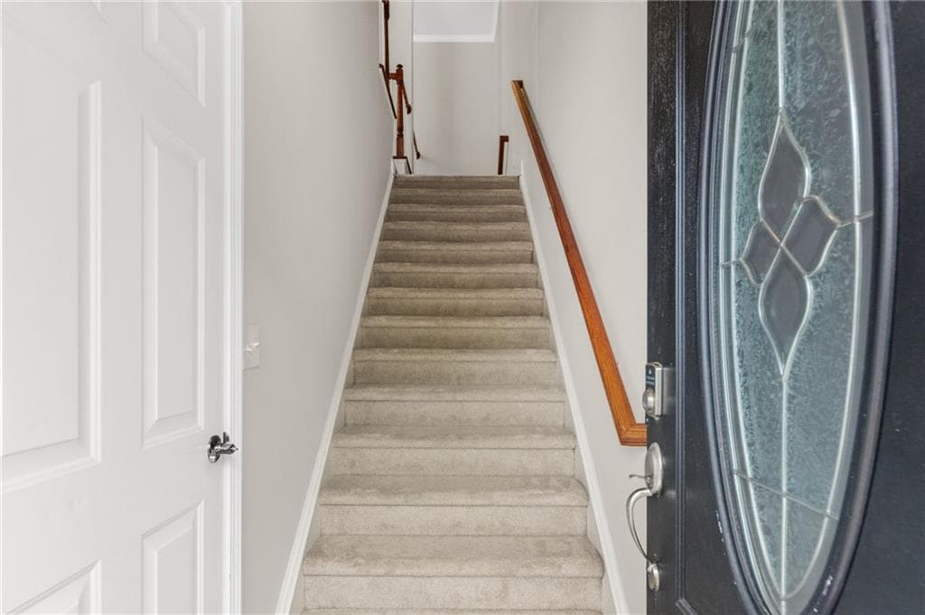 3 bedroom, 4 bathroom, 2,258 sq ft townhouse for sale at 404 Williamson Street 10, Marietta, GA 30060 — photo 4