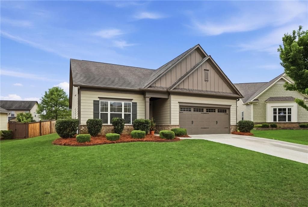3 bedroom, 2 bathroom, 1,568 sq ft single family residence sold at 4631 Summer View Drive, Gainesville, GA 30504