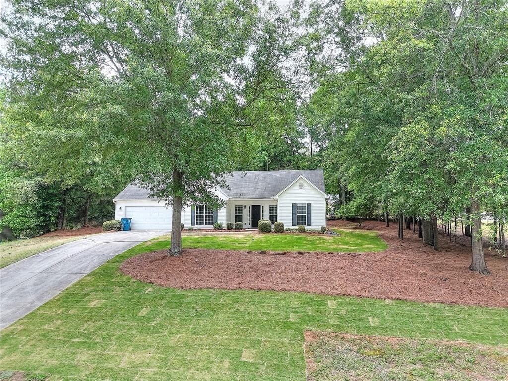 3 bedroom, 2 bathroom, 1,660 sq ft single family residence sold at 201 Warrior Trail, Statham, GA 30666