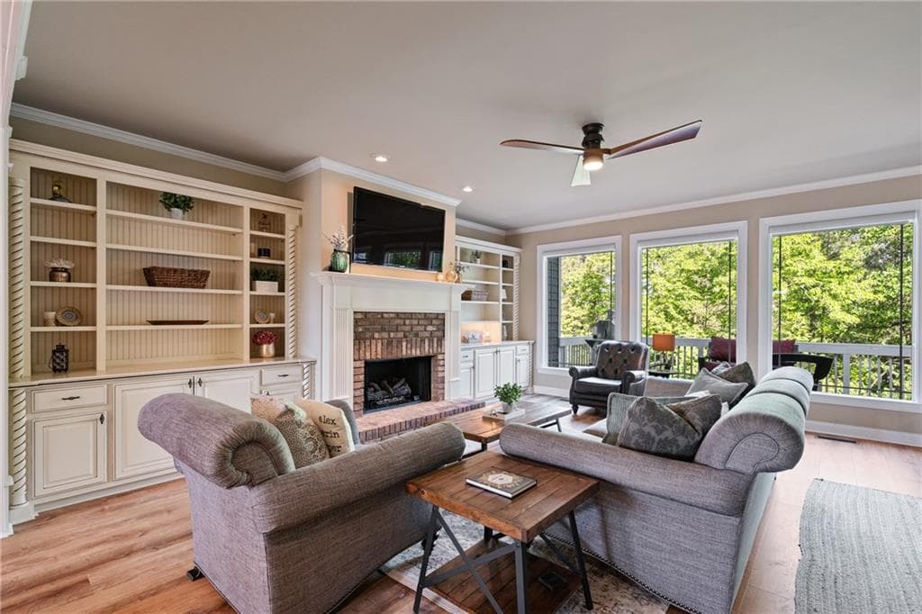 5 bedroom, 5 bathroom, 5,055 sq ft single family residence for sale at 4452 Sandhurst Place, Flowery Branch, GA 30542 — photo 6