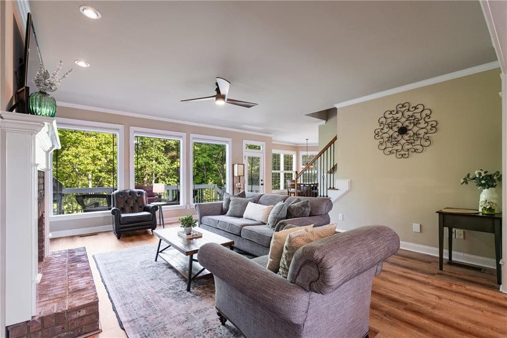 5 bedroom, 5 bathroom, 5,055 sq ft single family residence for sale at 4452 Sandhurst Place, Flowery Branch, GA 30542 — photo 5