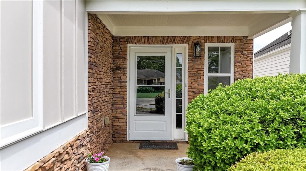 2 bedroom, 2 bathroom, 1,707 sq ft single family residence for sale at 16 Lila Way, Cartersville, GA 30120 — photo 3