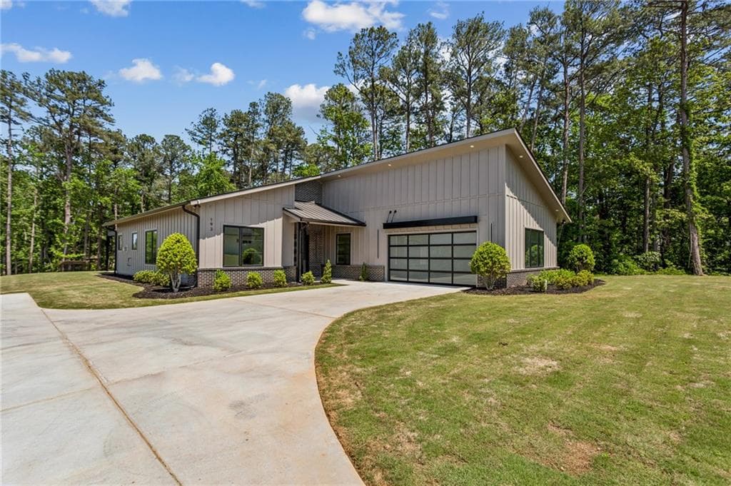 193 Laura Lake Road, Marietta, GA 30066 — most recent listing photo