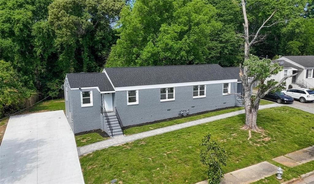 duplex under contract at 1715 Lisbon Drive, Atlanta, GA 30310 — photo 2