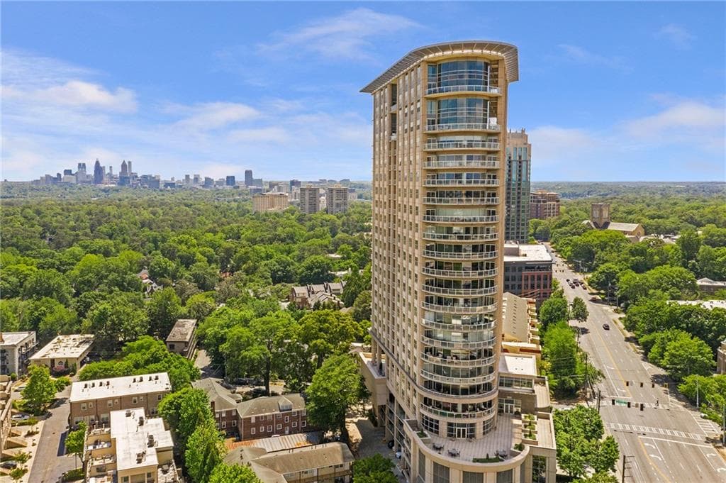 2881 Peachtree Road 702