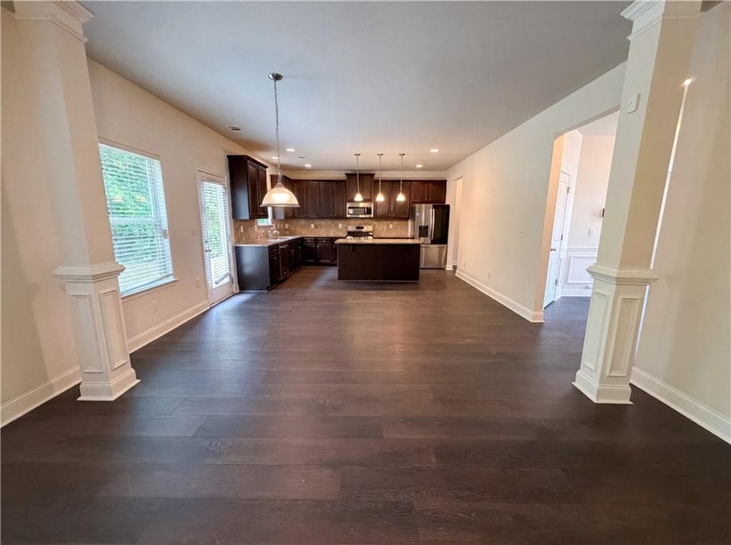 4 bedroom, 3 bathroom, 2,896 sq ft single family residence for sale at 2627 Glenbrook Lane, Conyers, GA 30012 — photo 7