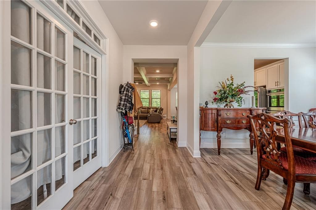 5 bedroom, 4 bathroom, 3,392 sq ft single family residence under contract at 7590 Ansley View Lane, Cumming, GA 30028 — photo 4