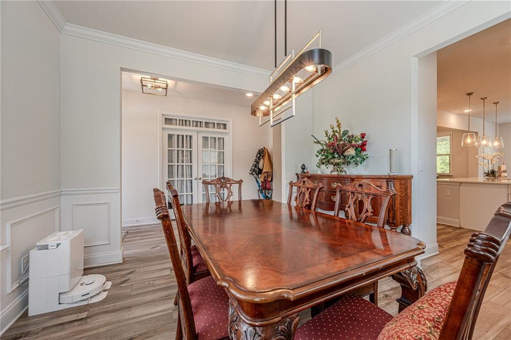 5 bedroom, 4 bathroom, 3,392 sq ft single family residence under contract at 7590 Ansley View Lane, Cumming, GA 30028 — photo 6
