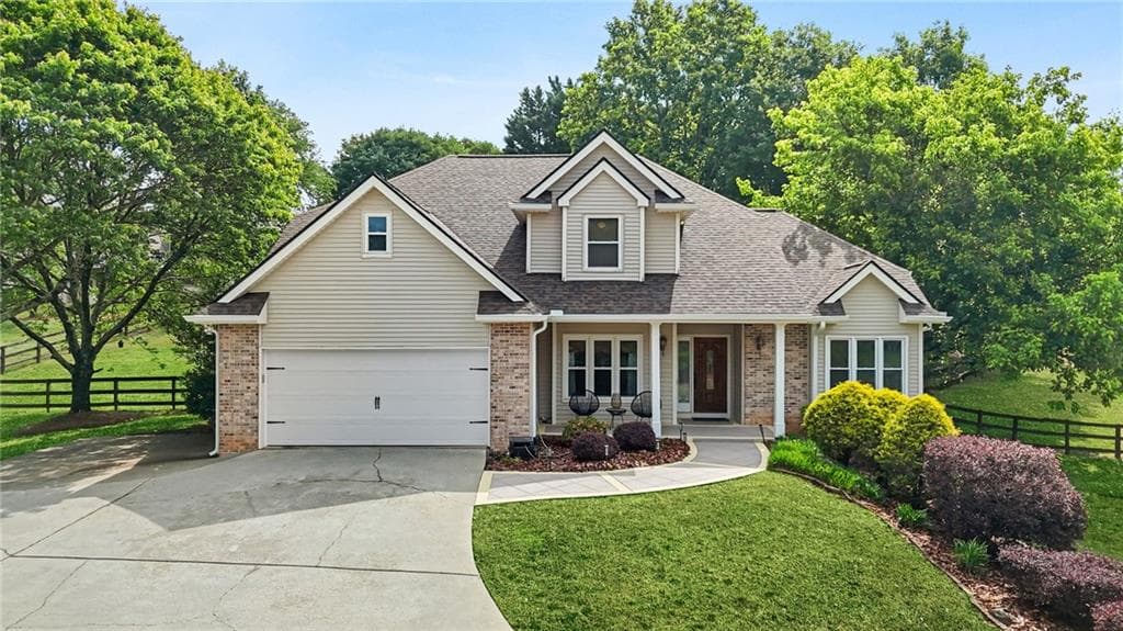 4995 Hyde Way, Cumming, GA 30040 — most recent listing photo