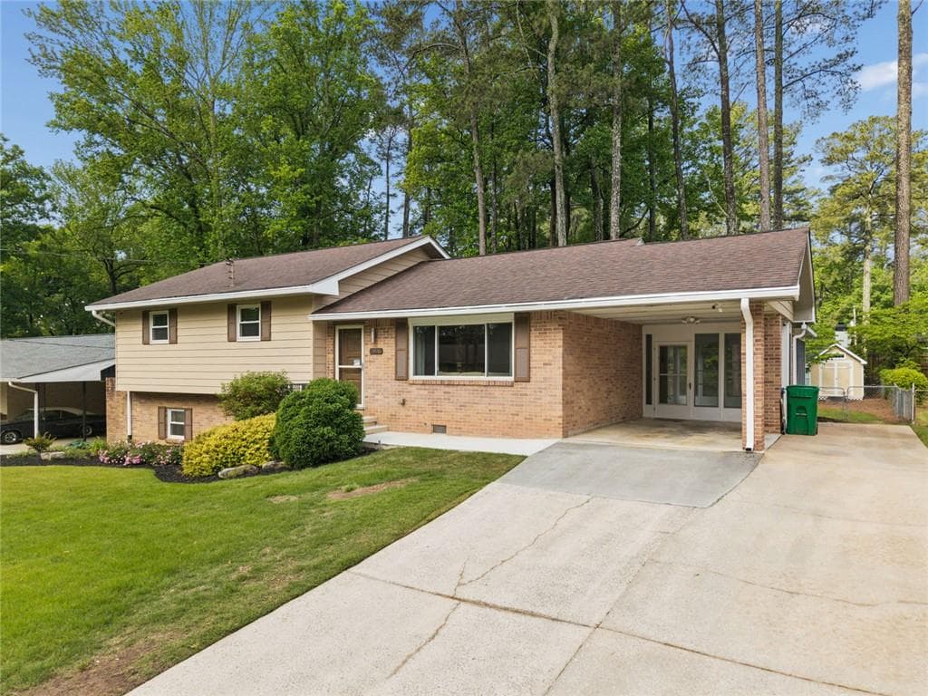 2996 Mt Olive Drive, Decatur, GA 30033 — most recent listing photo