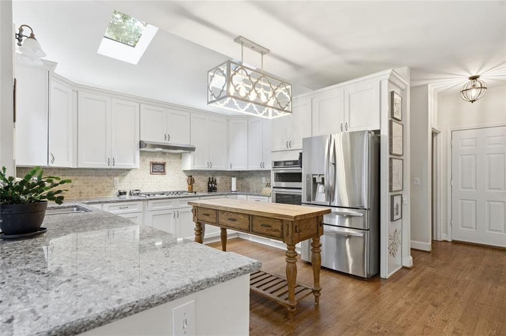 211 Cabin Creek Court, Woodstock, GA 30189 — most recent listing photo