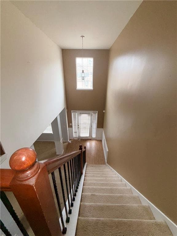 5 bedroom, 3 bathroom, 3,190 sq ft single family residence for sale at 620 Superior Way, Fairburn, GA 30213 — photo 2