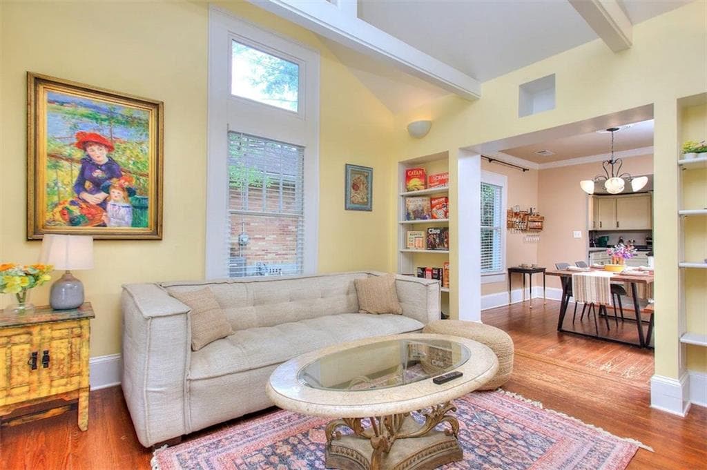 2 bedroom, 1 bathroom, 989 sq ft single family residence for rent at 1611 Tallulah Street, Atlanta, GA 30318 for $2,500 a month — photo 5