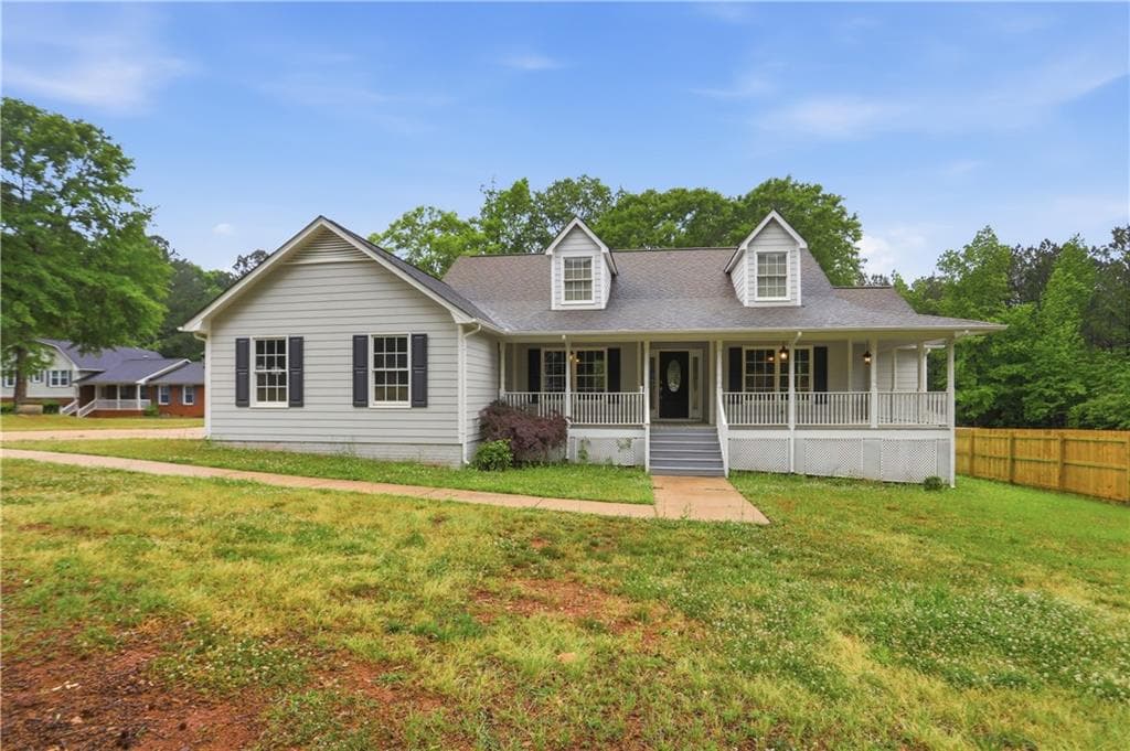 3 bedroom, 2 bathroom, 1,935 sq ft single family residence for sale at 93 Charlie Smith Drive, Senoia, GA 30276