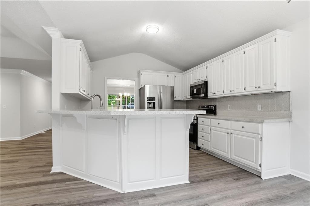 3 bedroom, 2 bathroom, 1,935 sq ft single family residence for sale at 93 Charlie Smith Drive, Senoia, GA 30276 — photo 2