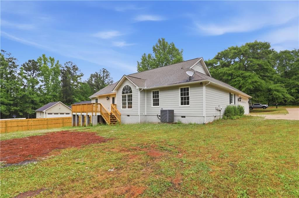 3 bedroom, 2 bathroom, 1,935 sq ft single family residence for sale at 93 Charlie Smith Drive, Senoia, GA 30276 — photo 5