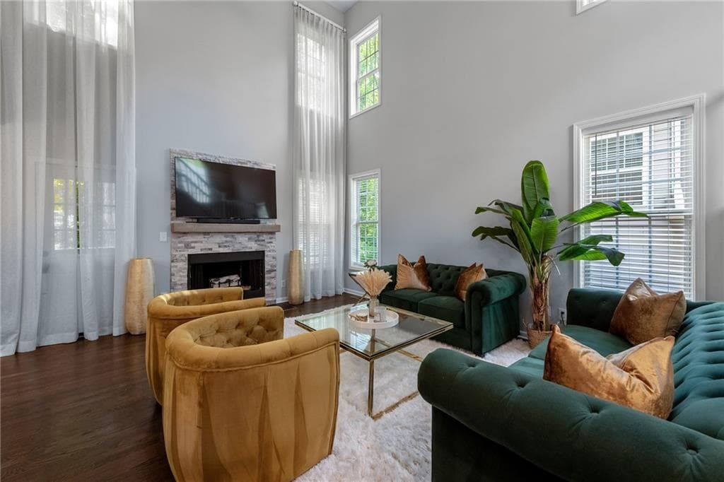 5 bedroom, 4 bathroom, 3,012 sq ft single family residence for sale at 502 Waterford Road, Atlanta, GA 30318 — photo 7