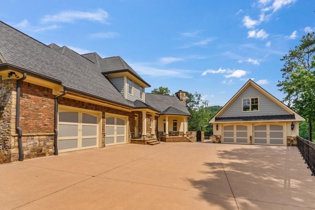 4 bedroom, 8 bathroom, 12,279 sq ft single family residence for sale at 37 Retreat Ridge, Cartersville, GA 30120 — photo 8