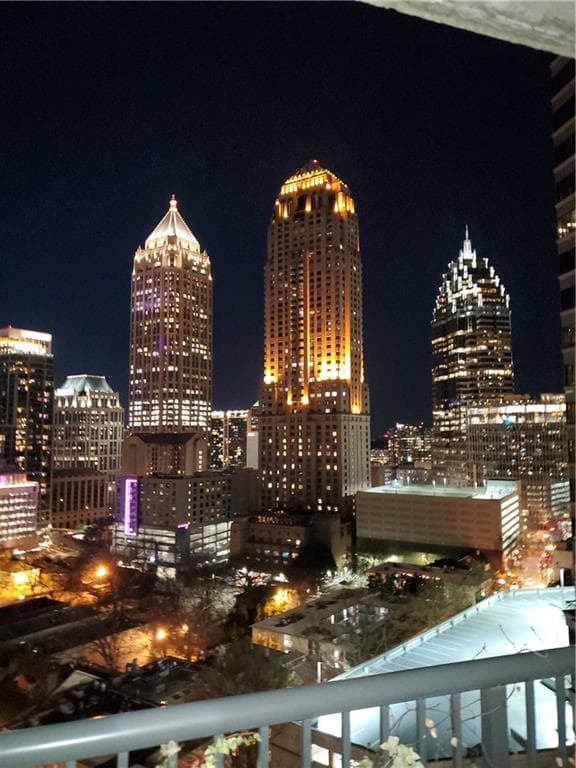 1 bedroom, 1 bathroom, 789 sq ft condominium for sale at 1080 Peachtree Street 1213, Atlanta, GA 30309 — photo 2
