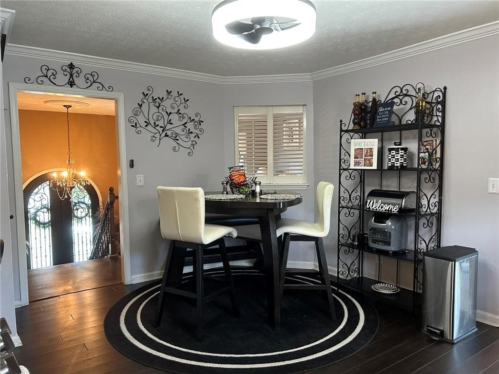 5 bedroom, 3 bathroom, 2,349 sq ft single family residence under contract at 4197 Wyndham Ridge Court, Buford, GA 30519 — photo 8