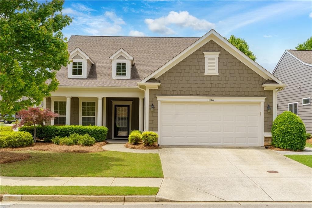 3 bedroom, 3 bathroom, 2,938 sq ft single family residence sold at 136 Wood Hollow Drive, Woodstock, GA 30188