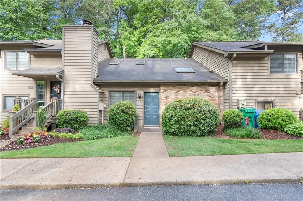 1858 D Youville Lane, Atlanta, GA 30341 — most recent listing photo