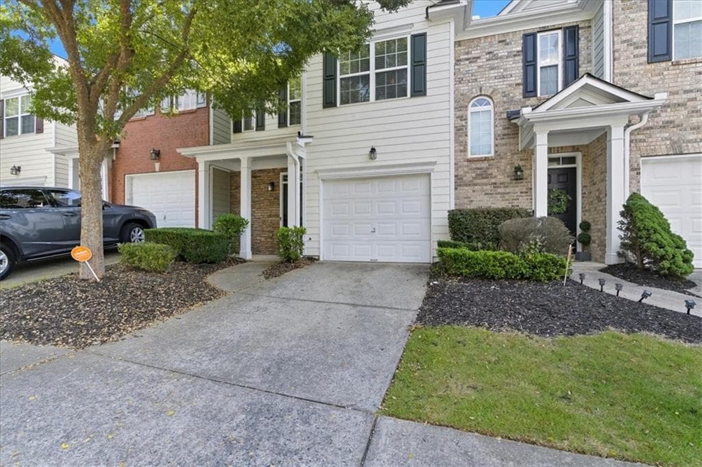 3 bedroom, 3 bathroom, 1,578 sq ft townhouse for sale at 3311 Thornbridge Drive, Powder Springs, GA 30127 — photo 2