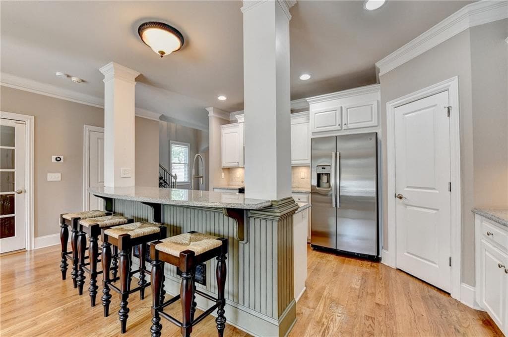 4 bedroom, 4 bathroom, 3,234 sq ft townhouse for sale at 5915 Vista Brook Drive, Suwanee, GA 30024 — photo 9