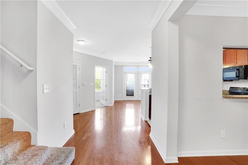 3 bedroom, 3 bathroom, 1,500 sq ft condominium for sale at 400 17th Street 1341, Atlanta, GA 30363 — photo 6