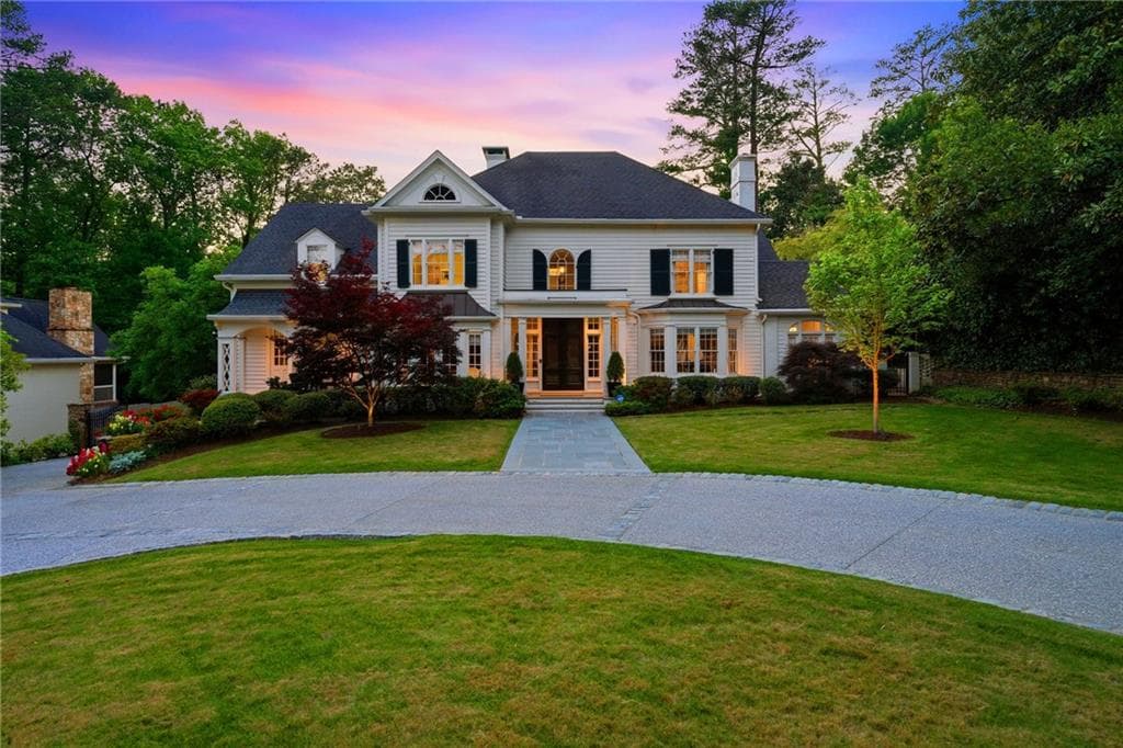 2820 Normandy Drive, Atlanta, GA 30305 — most recent listing photo