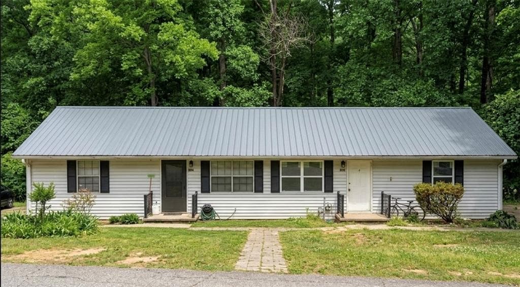 duplex for sale at 4543 Candlestick Lane, Oakwood, GA 30566