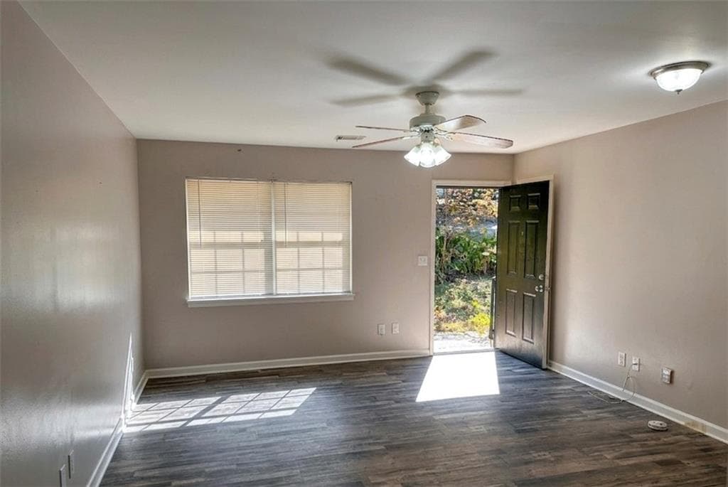 duplex for sale at 4543 Candlestick Lane, Oakwood, GA 30566 — photo 3