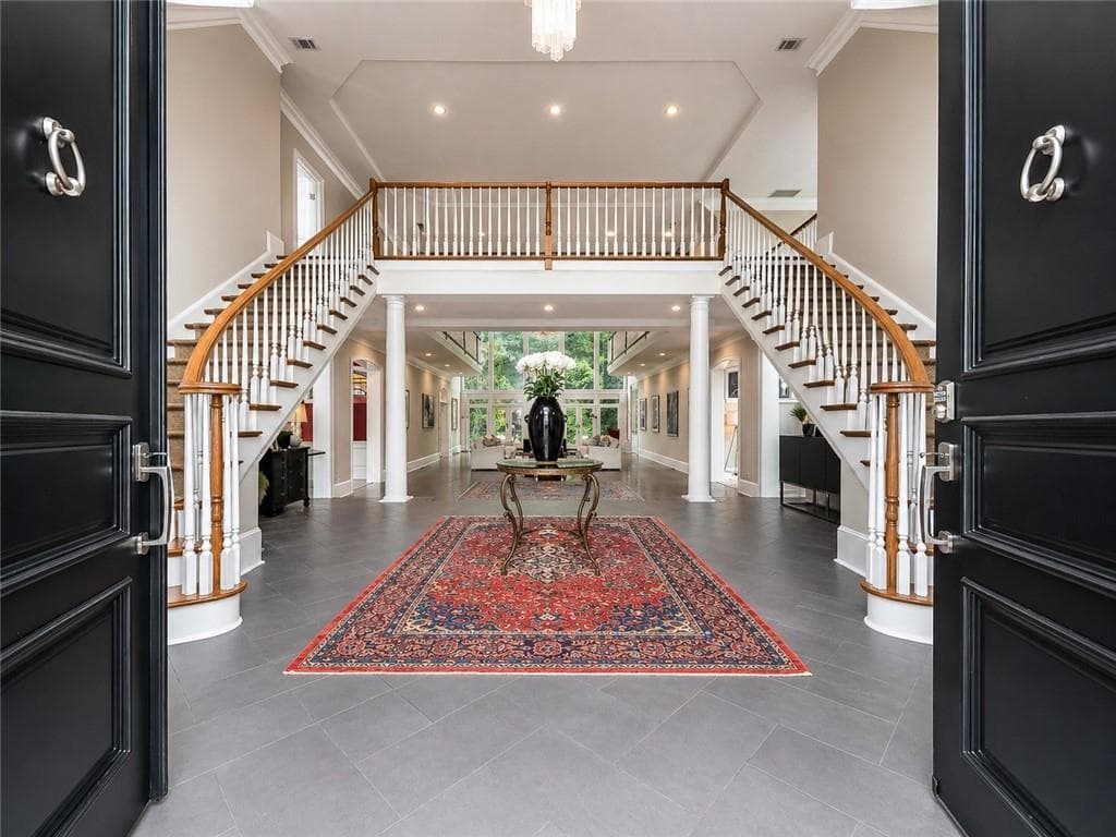 6 bedroom, 7 bathroom, 11,076 sq ft single family residence for sale at 4750 Ascot Drive, Cumming, GA 30028 — photo 8