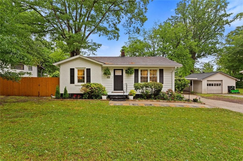 1045 Dell Avenue, Smyrna, GA 30080 — most recent listing photo