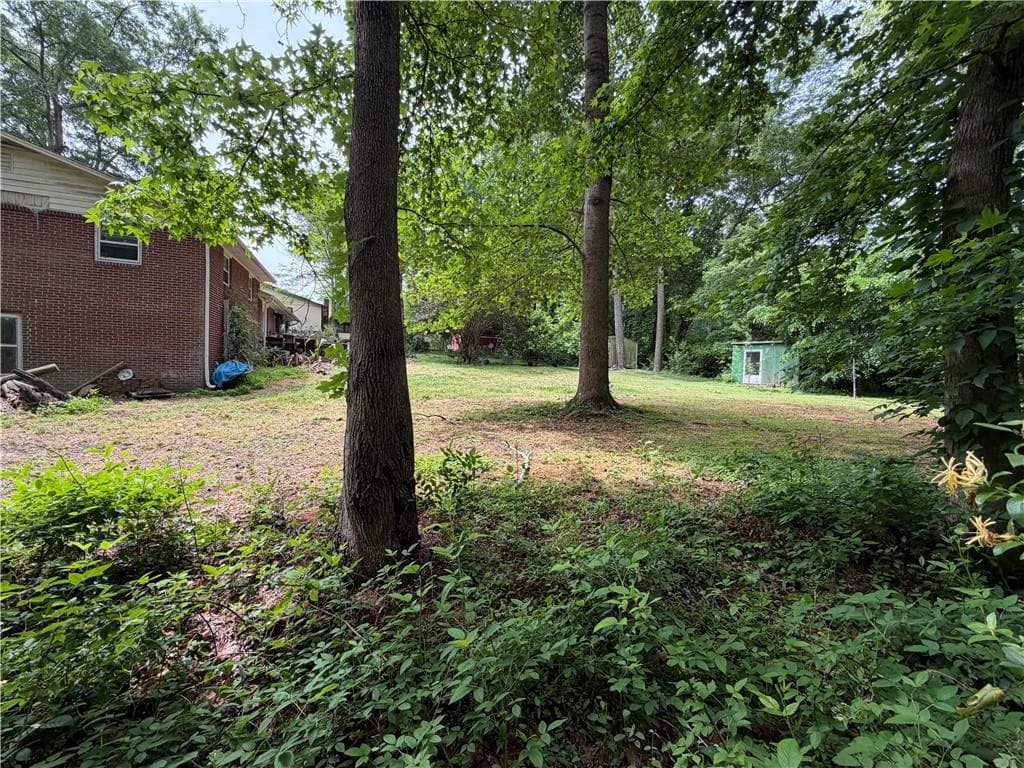 3 bedroom, 2 bathroom, 1,354 sq ft single family residence for sale at 232 Manning Drive, Alpharetta, GA 30009 — photo 5