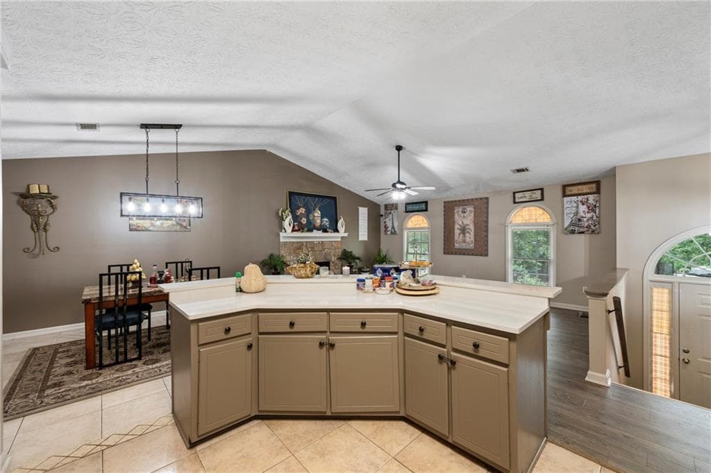 5 bedroom, 3 bathroom, 1,949 sq ft single family residence for sale at 143 Stoneview Drive, Hoschton, GA 30548 — photo 10