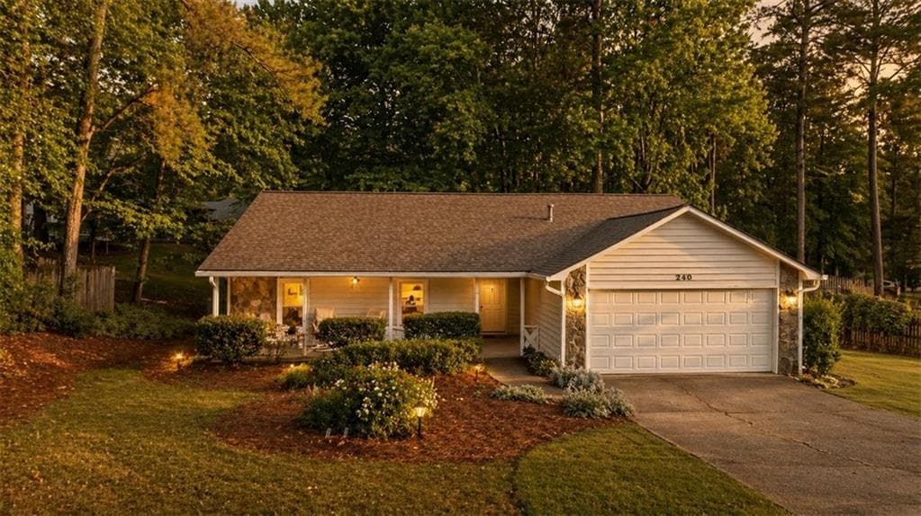 240 Kristie Lane, Roswell, GA 30076 — most recent listing photo