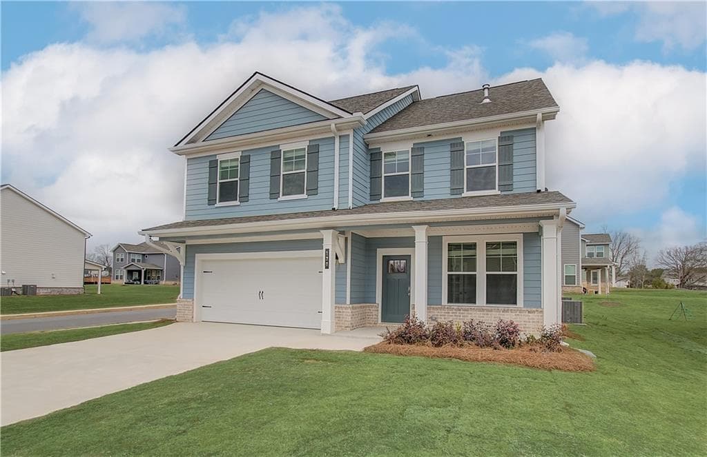 4 bedroom, 3 bathroom, 2,916 sq ft single family residence under contract at 295 Arnewood Circle, Mcdonough, GA 30253 — photo 2