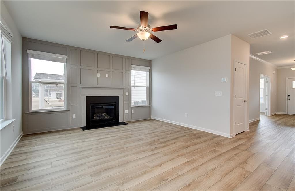 4 bedroom, 3 bathroom, 2,916 sq ft single family residence under contract at 295 Arnewood Circle, Mcdonough, GA 30253 — photo 7